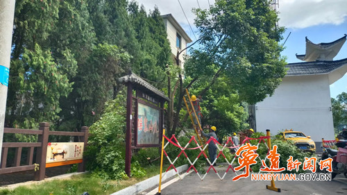 宁远：电力“满格”服务避暑度夏有“凉”策_副本500.jpg