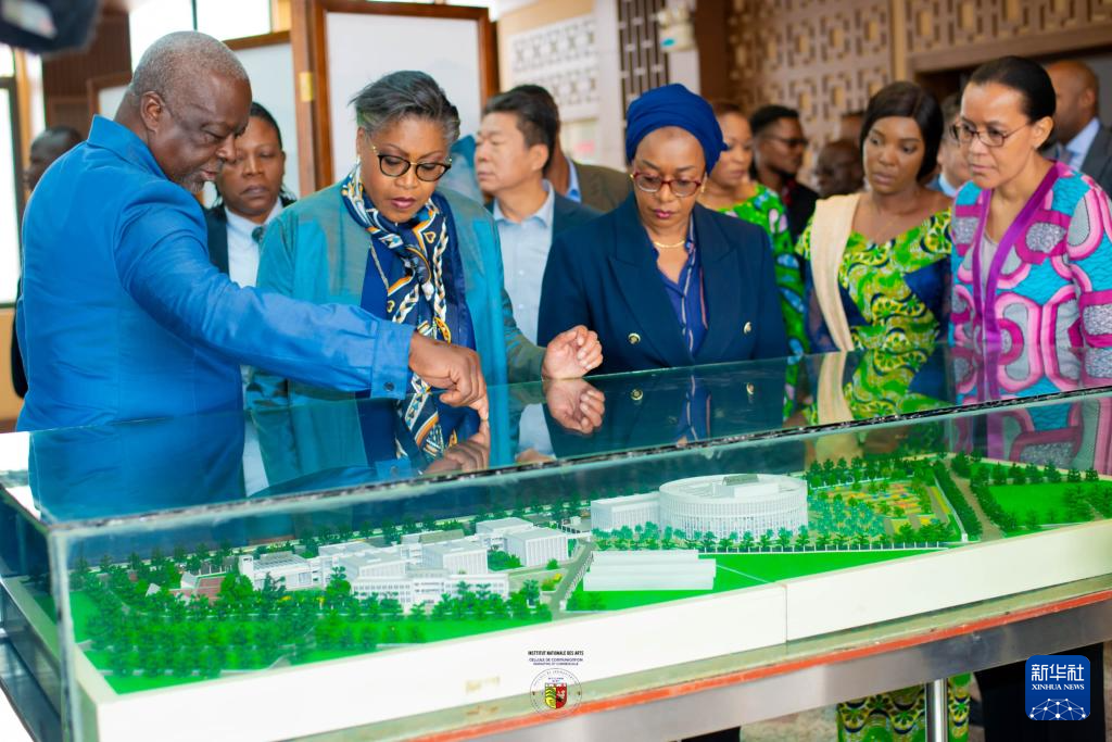 刚果（金）总理：中部非洲文化艺术中心是刚中合作的又一例证
