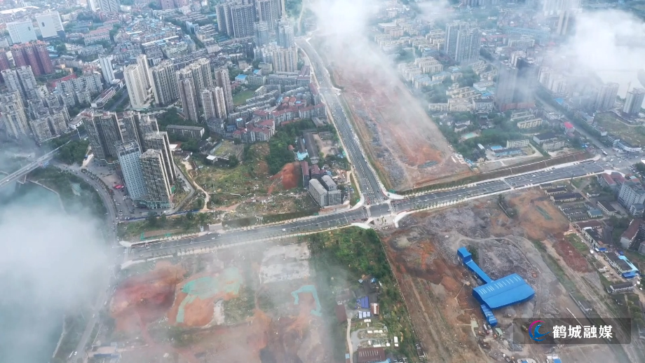 怀化城区：多条新建改扩建道路通车 城市骨架路网优化升级.mp4_20240813_154728.320.jpg