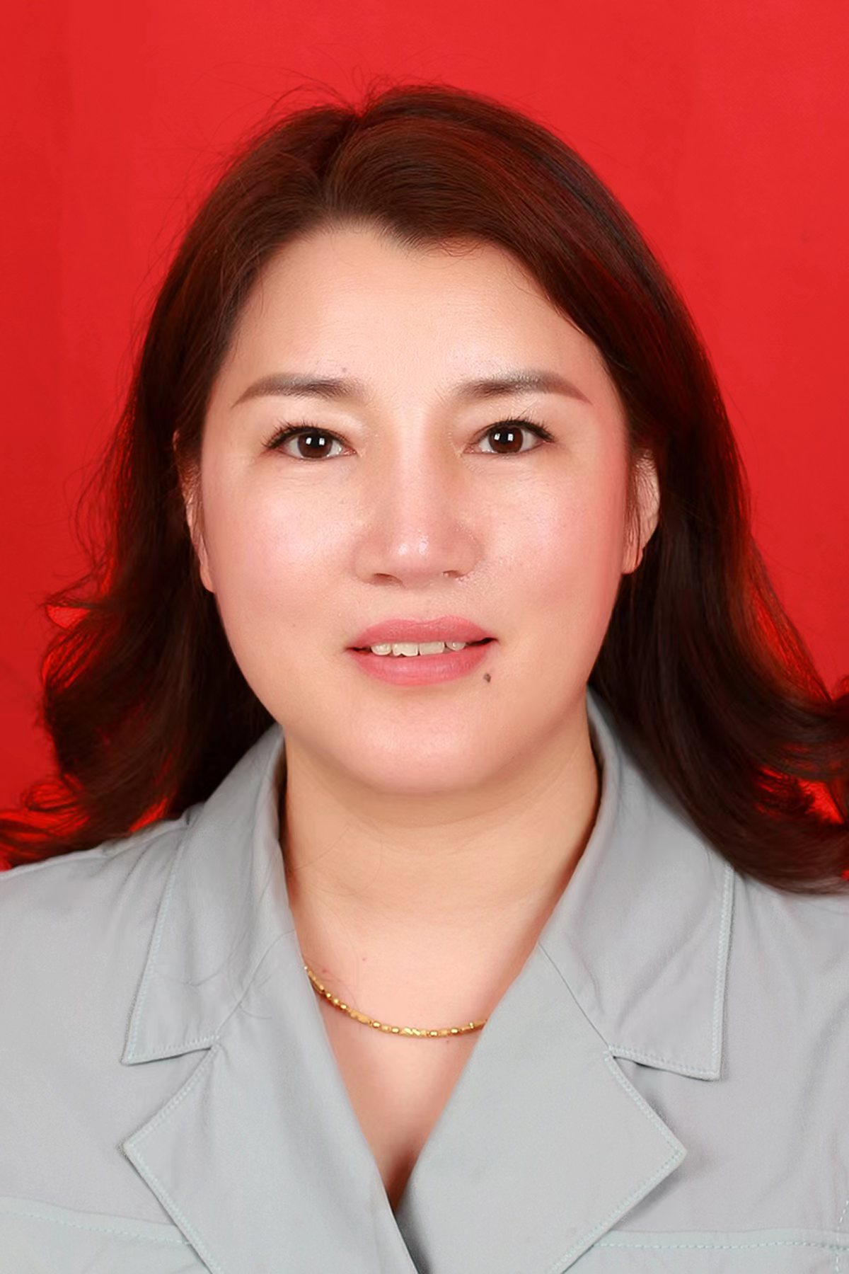 罗素云.jpg