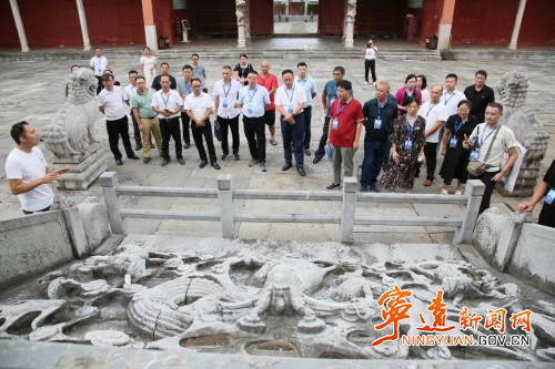 宁远：古文庙搭台  市县文联作协共谋发展新篇章_副本500.jpg