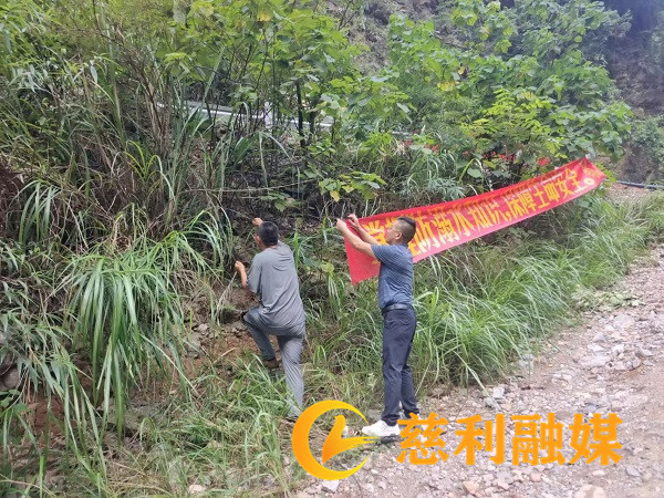 7009ef8e5f355b79397cac0462dc164 - 副本.jpg