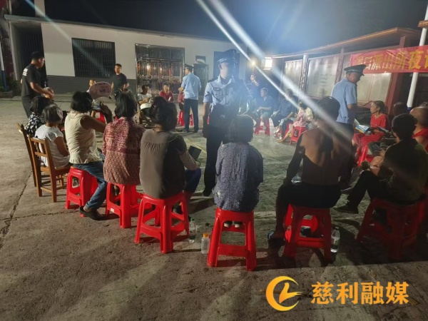 慈2.jpg
