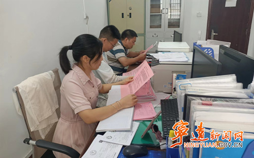 寧遠：環保科普進機關 科學環保入人心_副本500.jpg