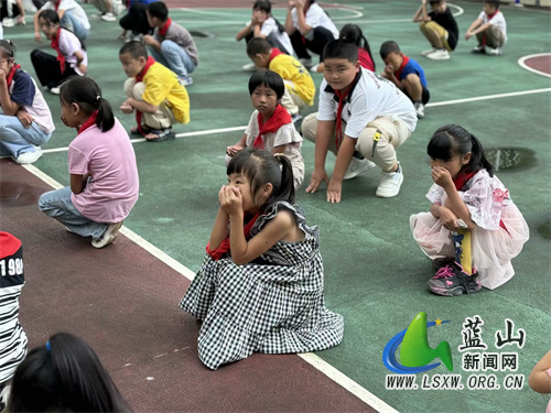 荆竹中心小学：以练筑防 生命至上.jpg