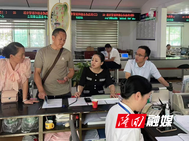 隆回县开展“局长走流程”活动 助推“两重”“两新”送解优专项行动(图2)