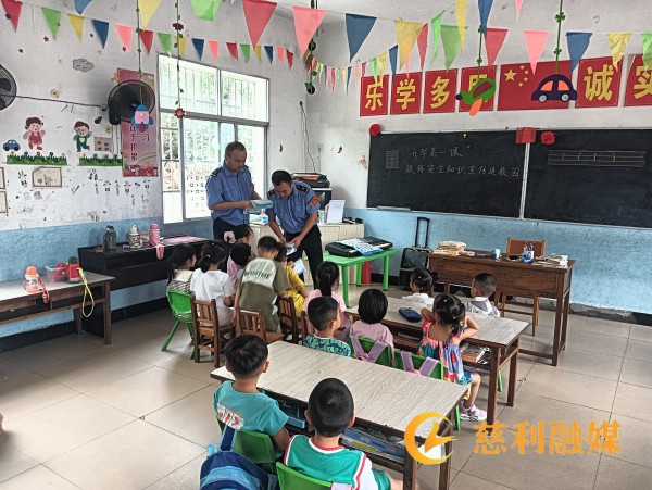 3e5dd7faa74c529b5896f50f132a771_副本.jpg