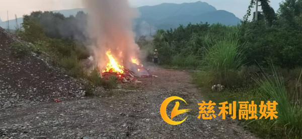 15ee72dd1041151682e1e97a7cee412_副本.jpg