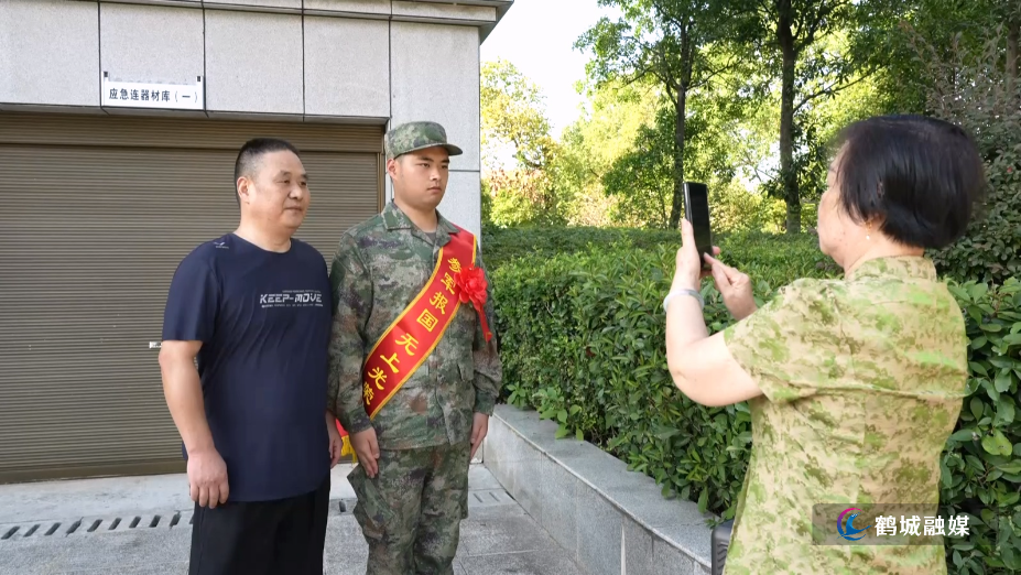 以青春报效祖国 2024年新兵欢送.mp4_20240914_163013.199.jpg