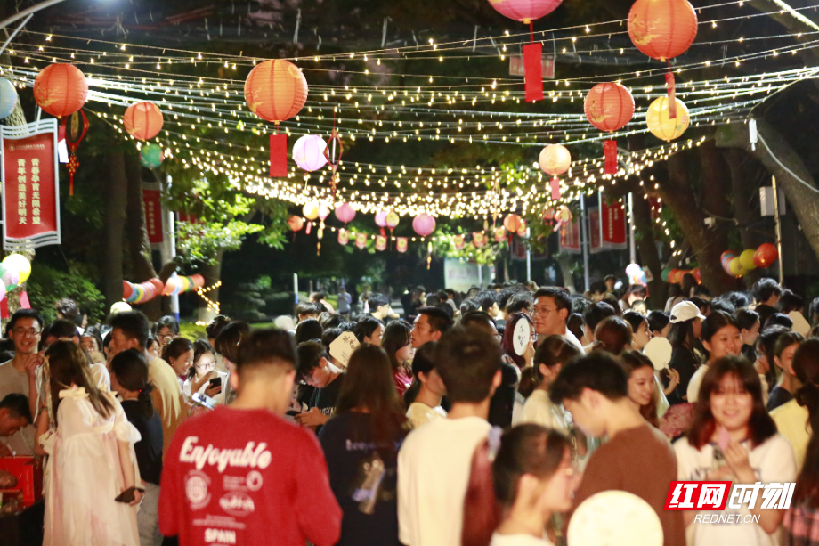 8fa671d5e7d852c30039ab8830764d7.jpg 8fa671d5e7d852c30039ab8830764d7.jpg