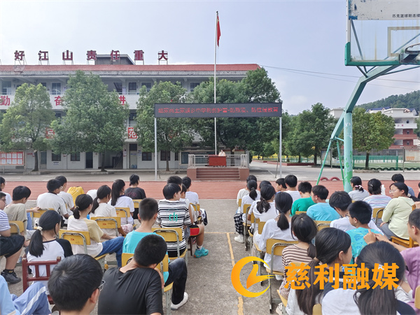 80c7a203fe98310ca3752415fd653d8 (3).jpg