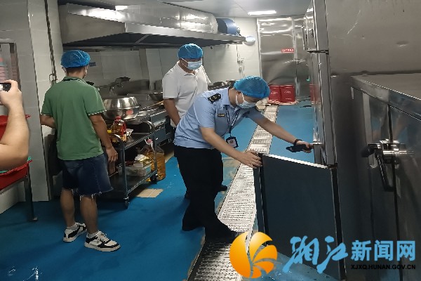 现场.jpg 现场.jpg