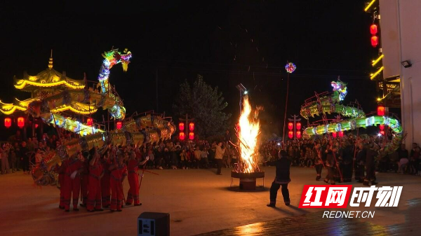 城步：国庆旅游红火 民俗体验热闹非凡3.jpg