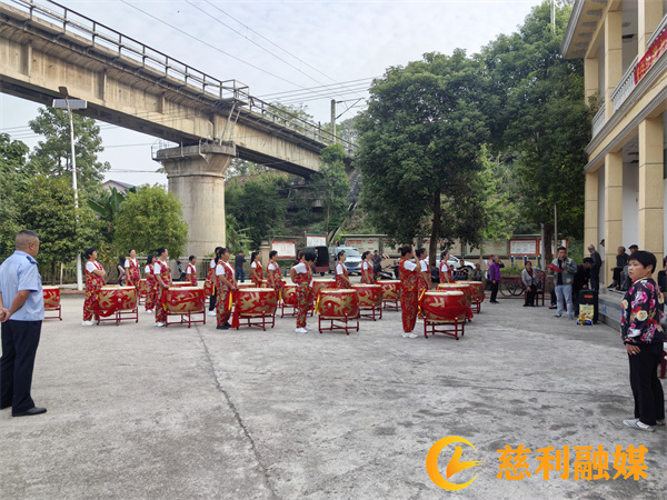 2030c162dcc7e1635fdb4c75dfa090f.jpg