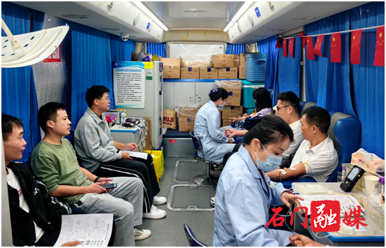 所街乡:开展义务献血活动1.png 所街乡:开展义务献血活动1.png