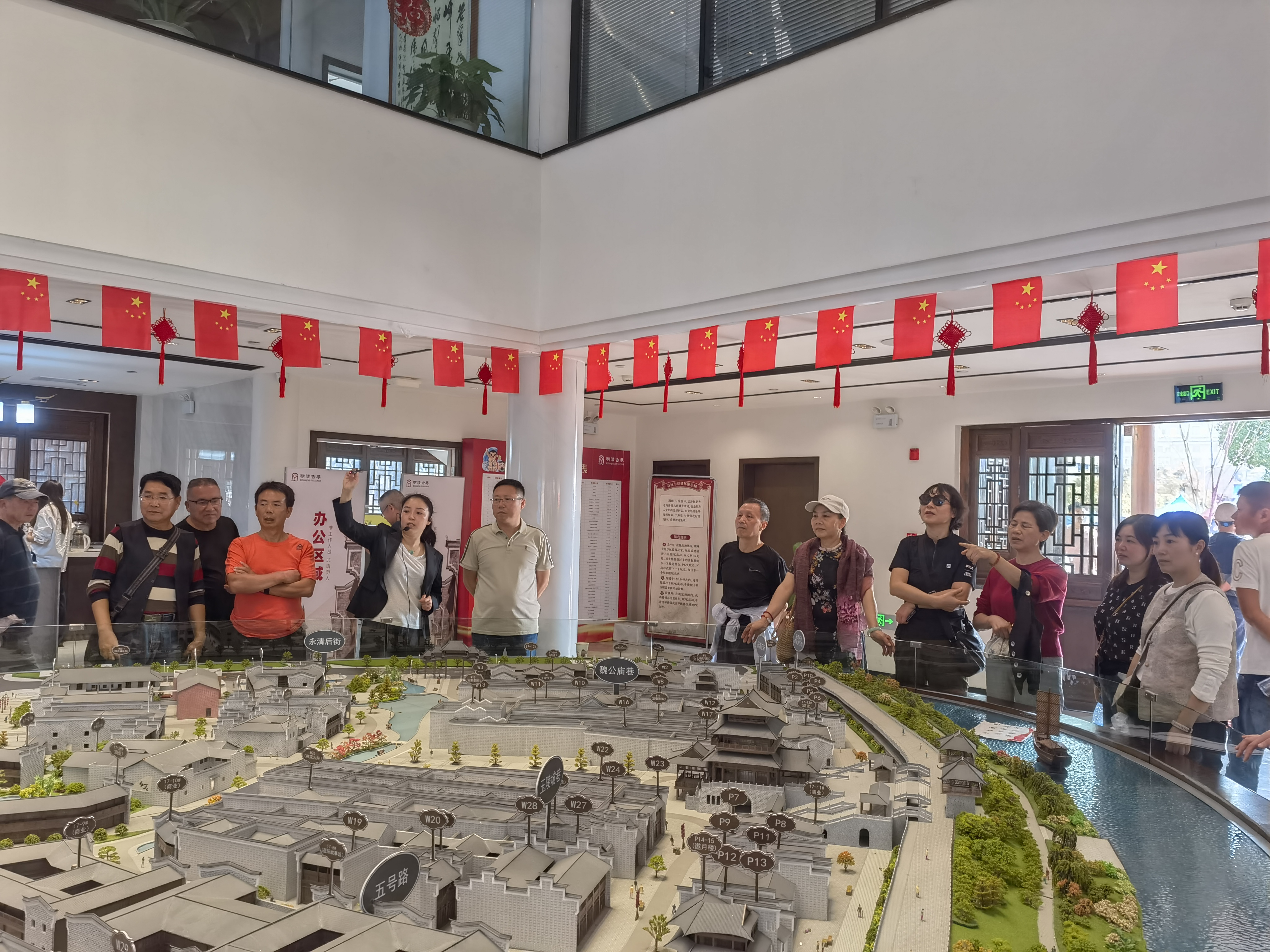 参加明清古巷2.jpg