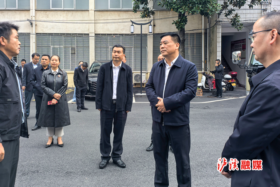 书记.jpg