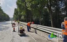藍山：公路建養正忙時