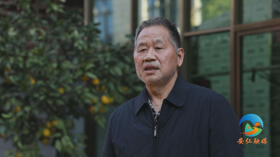 贺恒正.jpg