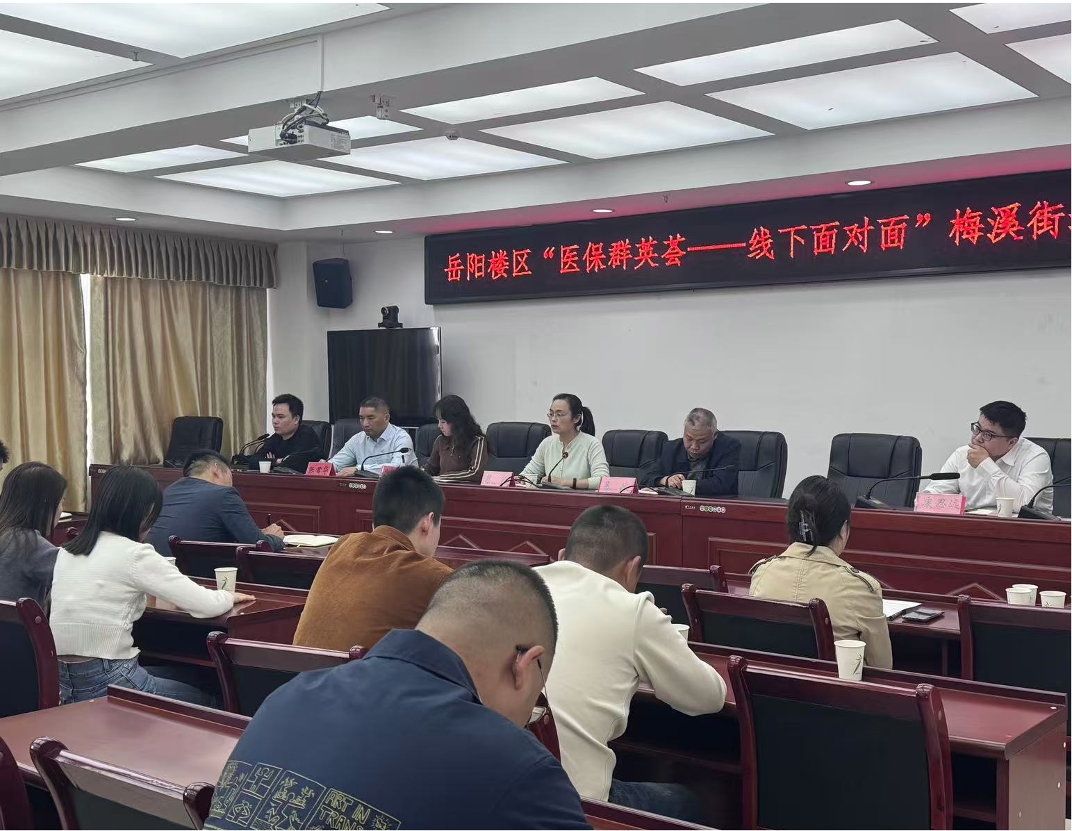 图片2.jpg 图片2.jpg