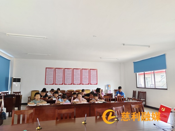 4f3712a957e295f39790f83307bf3c8_副本.jpg
