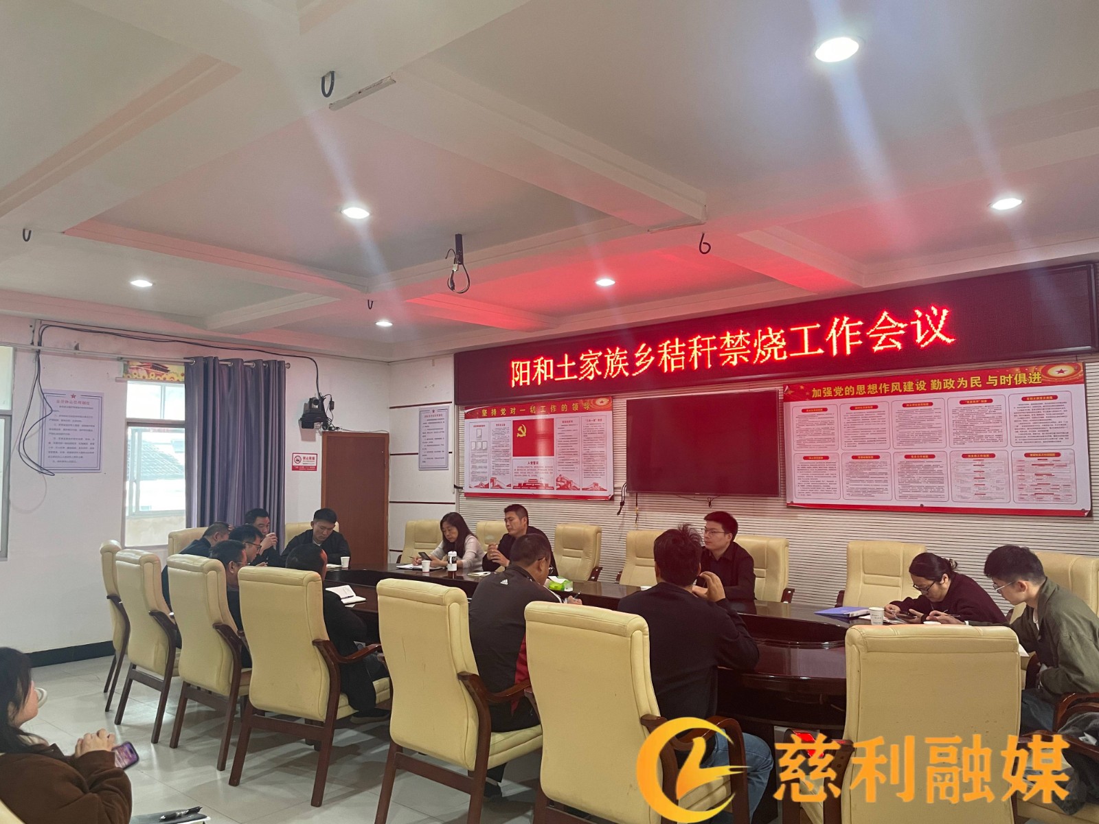 033f1d2a509f4435018e1dd228c2d5f(1).jpg 033f1d2a509f4435018e1dd228c2d5f(1).jpg