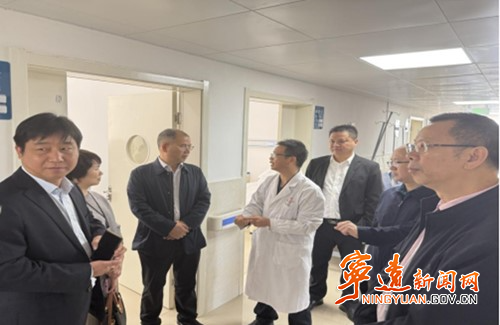 宁远：深入调研基层 精准把脉基层医疗难题_副本500.jpg