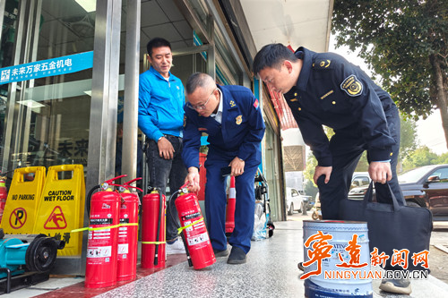 宁远:部门联合行动 筑牢消防产品安全防线_副本500.jpg 宁远:部门联合行动 筑牢消防产品安全防线_副本500.jpg