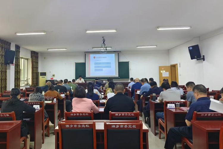 课堂教学.jpg