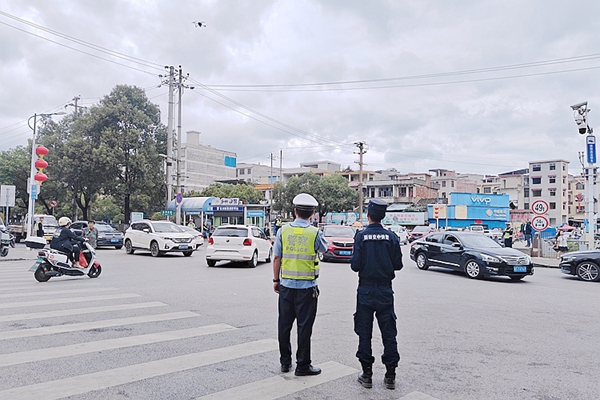 空中快警巡邏,。2_副本.jpg