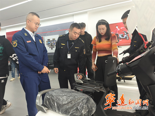 宁远：消防、市监联合开展电动自行车销售店铺消防安全检查_副本500.jpg
