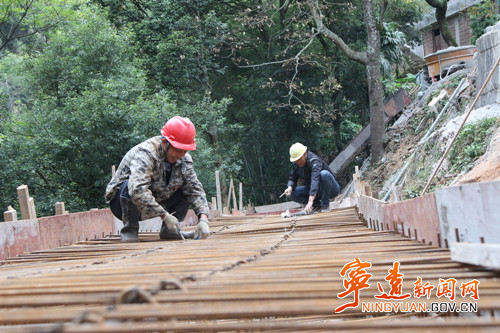 宁远：地灾治理守护群众安宁2_副本500.jpg