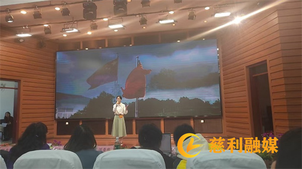 倾情演讲.jpg