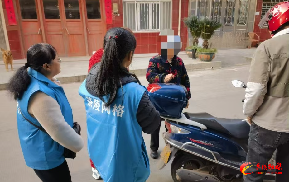 dcccbed67ce347cc8eae1fb9d4feb0af.jpg