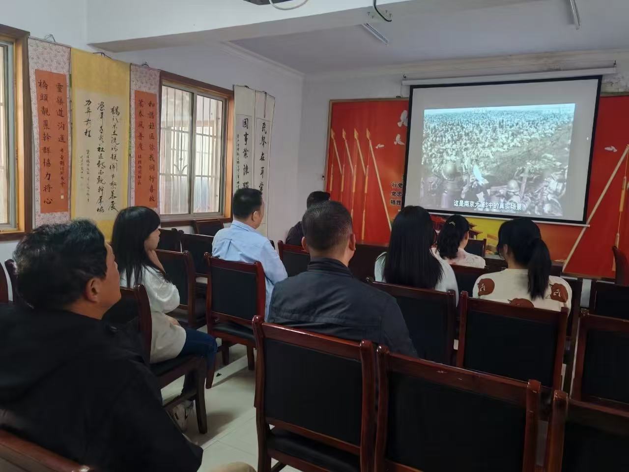 5ab12ec0cd98050c628bb11fbad4711.jpg