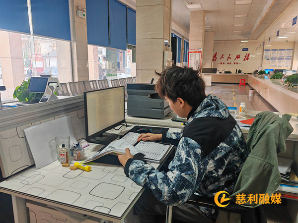 d003f465d9eefe1f2b5e7c17b582ec4_副本.jpg