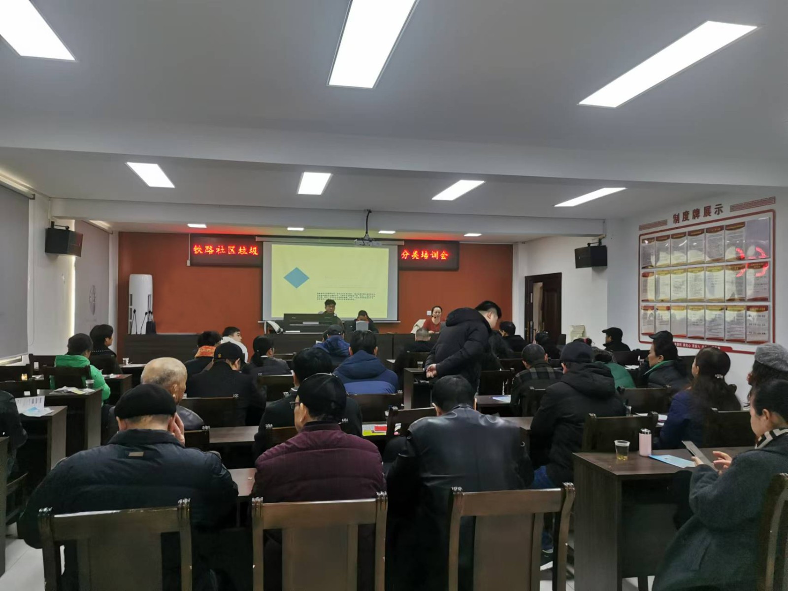 a480174ff1cd93d411f132664e83fe9.jpg