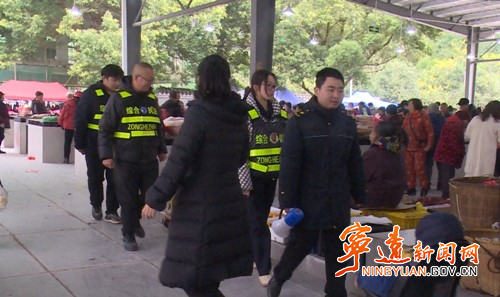 寧遠：新農貿市場搬遷  為5A景區創建助力3_副本500.jpg