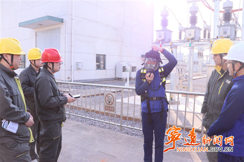 宁远：消防宣传走进变电站 筑牢冬季“防火墙”2_副本500.jpg