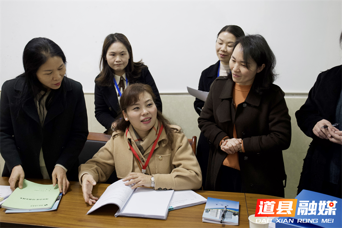 湖南省护理管理医疗质量控制中心专家到道县人民医院开展调研活动2_副本1.png