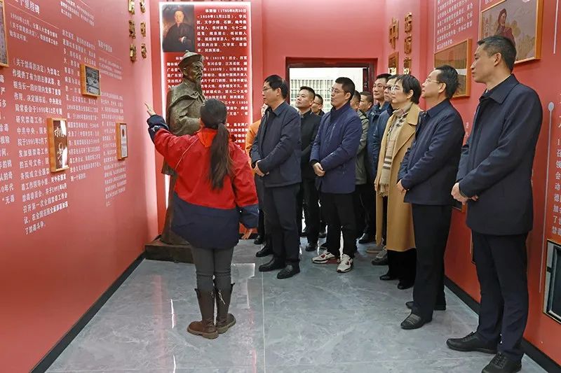 02.jpg