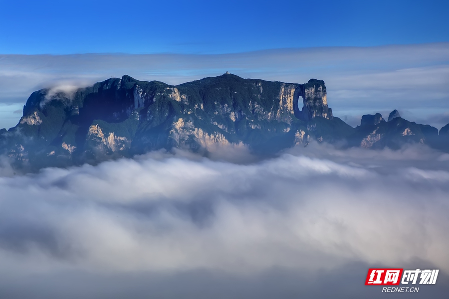 张家界天门山景区_副本.jpg