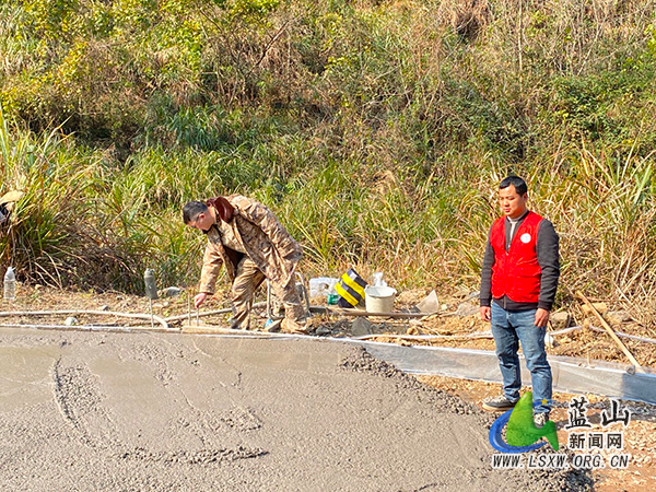 犁头瑶族乡扎实开展节前安全检查.jpg