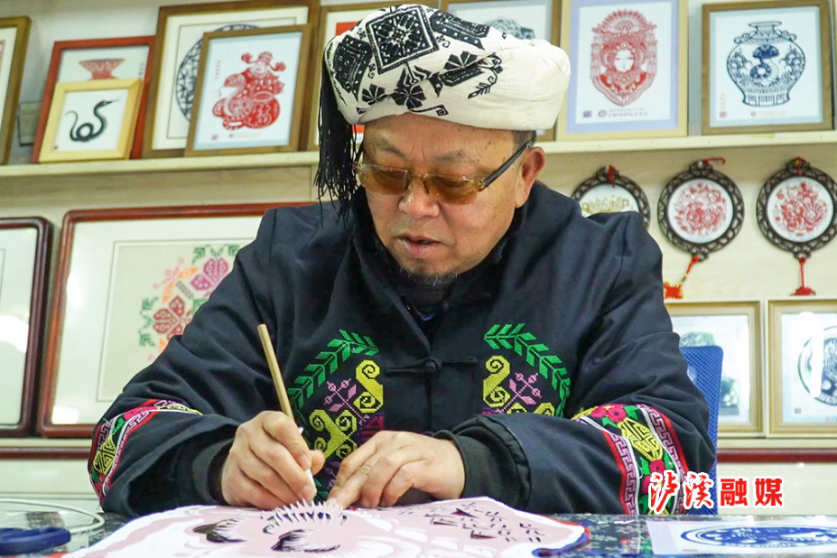 李铁骑.mp4_20250121_133504.511.jpg 李铁骑.mp4_20250121_133504.511.jpg
