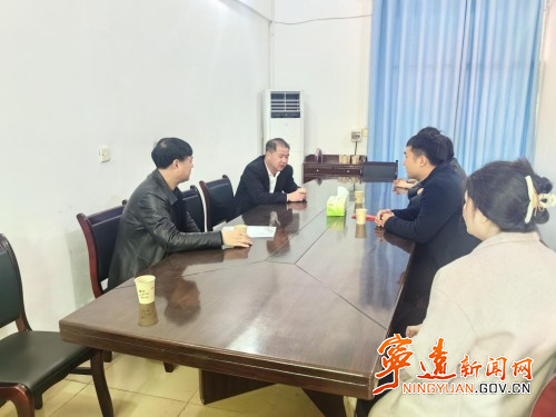 宁远县人大常委会开展春节走访慰问活动3_副本500.jpg