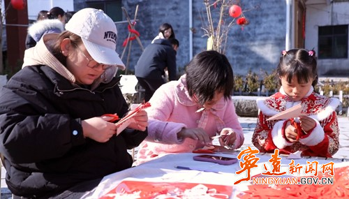 宁远：大元社里年味浓_副本500.jpg