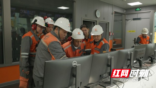 图片 8.jpg 图片 8.jpg