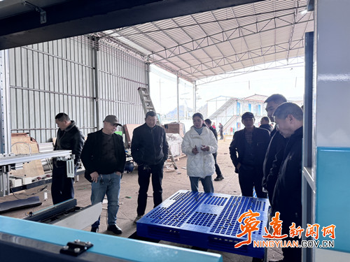 宁远：科技特派员一线开展农技培训_副本500.jpg