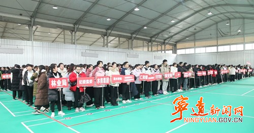 宁远举办“潇湘巾帼心向党 团结奋进新征程”同心鼓趣味比赛_副本500.jpg