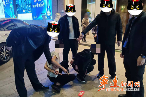 宁远公安局：明知故犯！两男子贩卖“上头”电子烟被刑拘_副本500.jpg